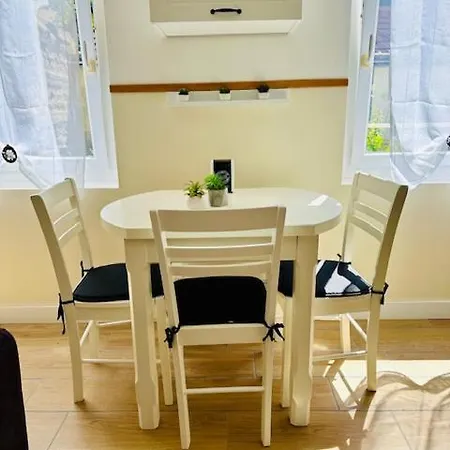 Escapade Maritime, Cote Apartment